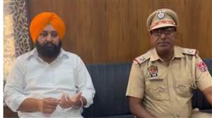 CM ਭਗਵੰਤ ਮਾਨ ਦੇ ਆਉਣ ਤੋਂ ਪਹਿਲਾਂ ਪੁਲਿਸ ਦੀ ਵੱਡੀ ਕਾਰਵਾਈ: ਯੂਥ ਅਕਾਲੀ ਦਲ ਦੇ ਵਰਕਿੰਗ ਪ੍ਰਧਾਨ ਹਰਪਾਲ ਸਿੰਘ ਘਰ ’ਚ ਨਜ਼ਰਬੰਦ