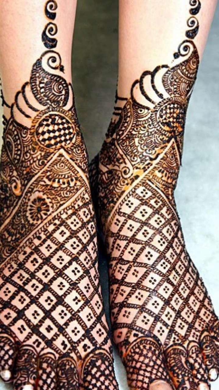 19 Stunning Pakistani Mehndi Designs for Hands and Feet – Easyday